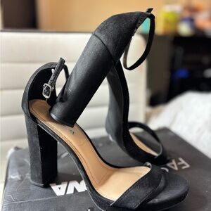 Chic Black Women's Heels by